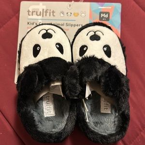 Trufit Panda slippers child size medium 12-1